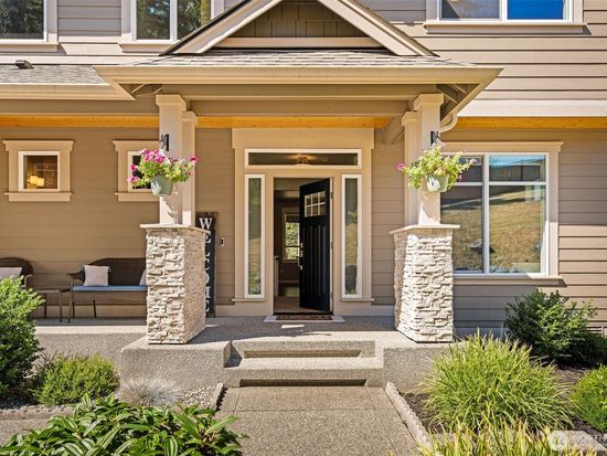 22714 22nd Street NE, Snohomish, WA 98290