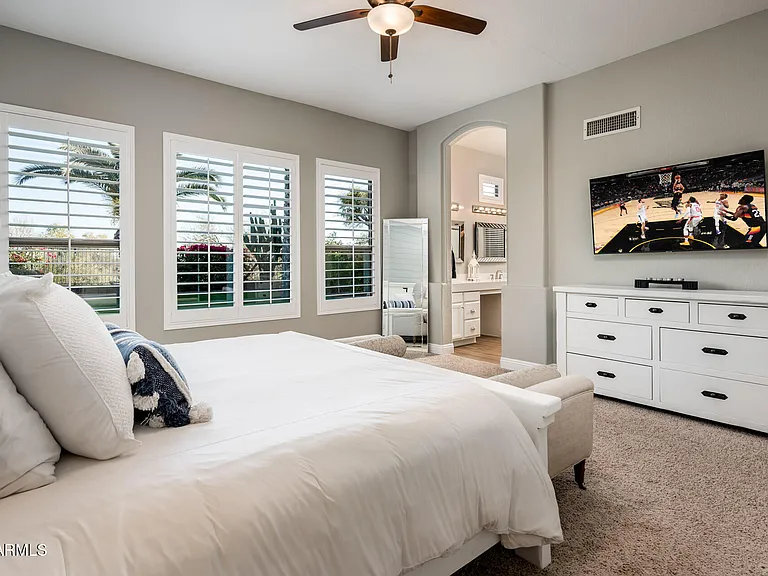 4375 E Lariat Ln — Photo 15