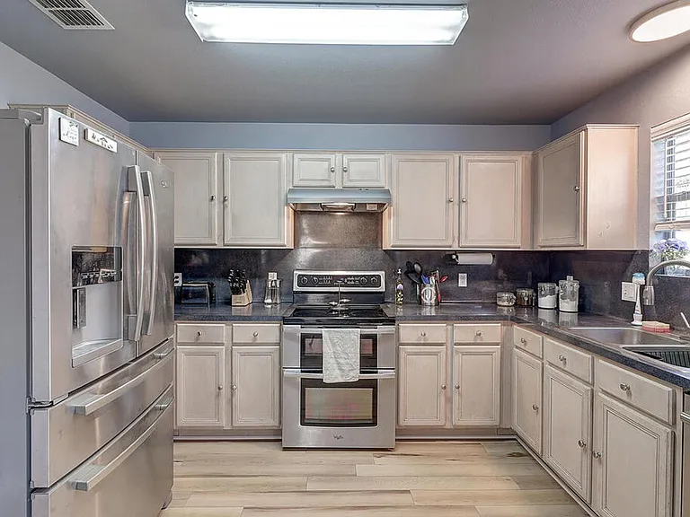 7846 Falcon Dr — Photo 24