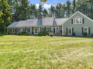 16 Berry Patch Ln, Boxford, MA 01921
