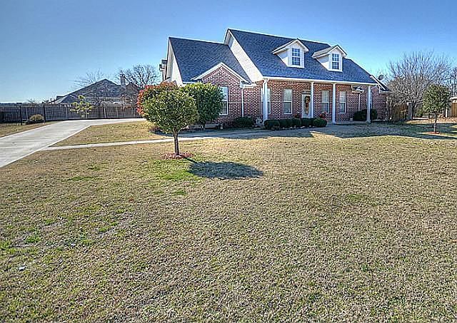 1st image of 105 Palomino Ct