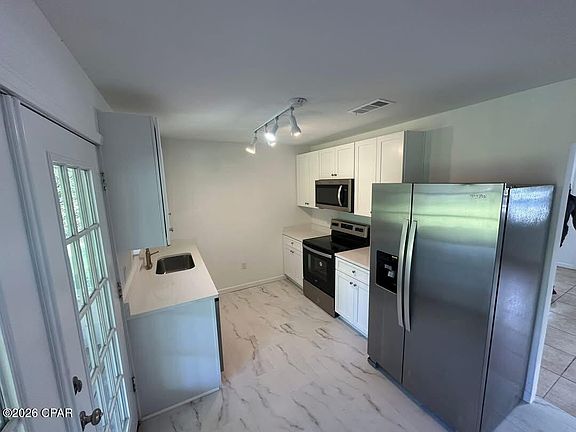 5th image of 1603 Calhoun Ave