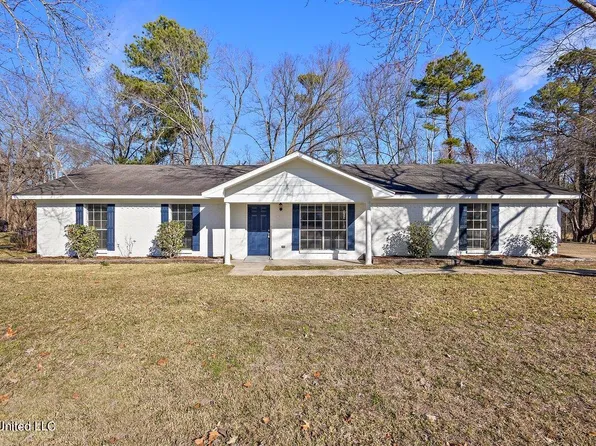 50 Lakeland Park Dr, Vicksburg, MS 39180