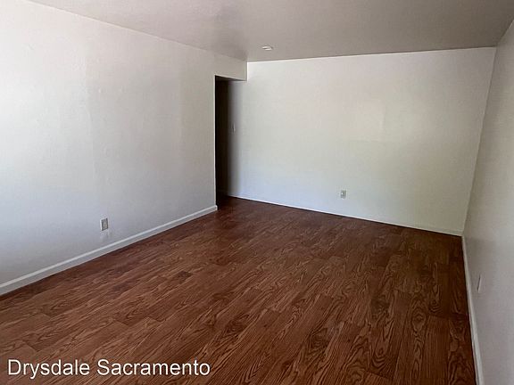 5th image of 1130 Agatha Way
