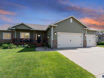 1409 W Creekside Dr, Brandon, SD, 57005