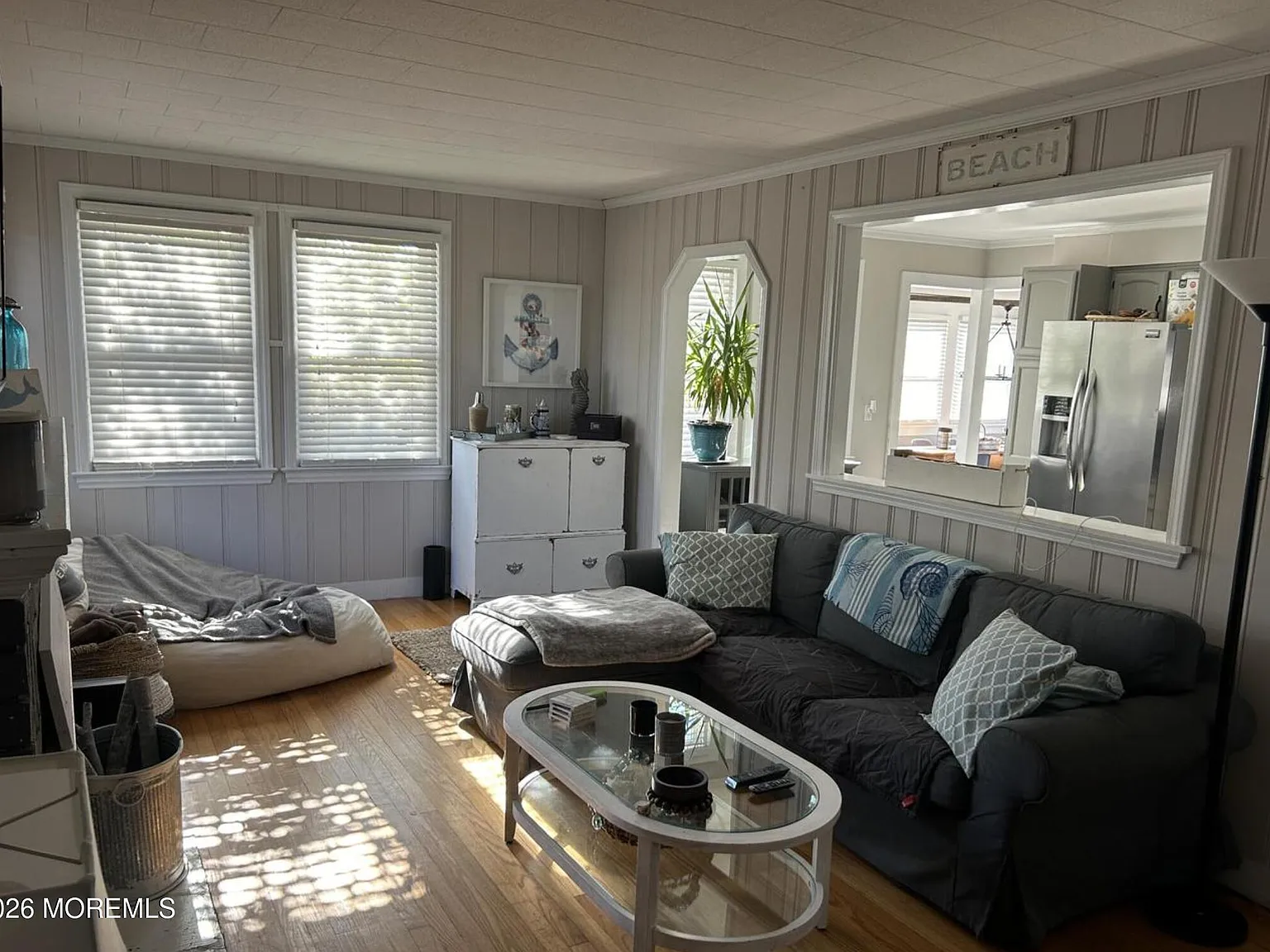 4 bed, 2.0 bath, 1580 sqft, $3,450 — Photo 2