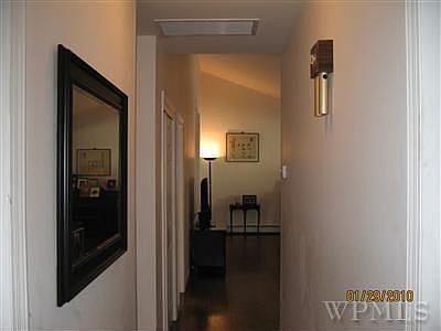 2nd image of 8 Shaw Ln