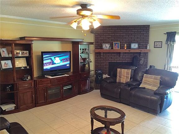 5th image of 2256 Cinnamon Way N