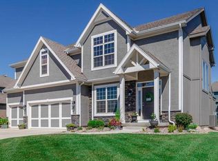 8128 NW 90th St, Kansas City, MO 64153