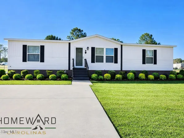 3008 Masters Drive, La Grange, NC 28551