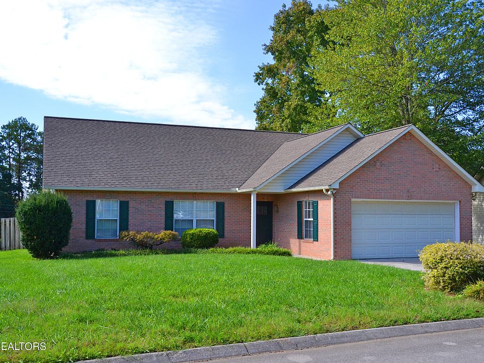 1st image of 5544 Crooked Pine Ln