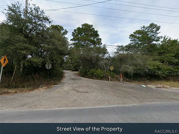 3rd image of N Lake Dr