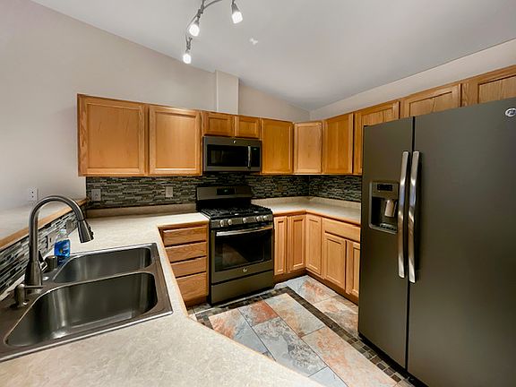 4th image of 20336 Glacier Park Cir