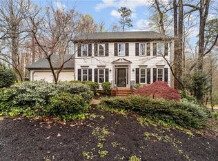 11 Ivy Brook Ct, Greensboro, NC 27407