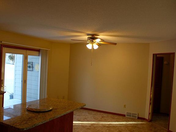 5th image of 2585 County Road 8 SE