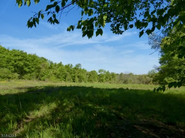 4 Hill St, Bernardsville, NJ 07924