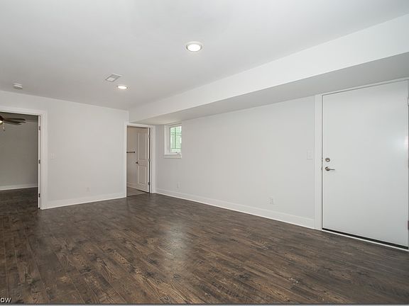 4th image of 3196 Van Aken Blvd