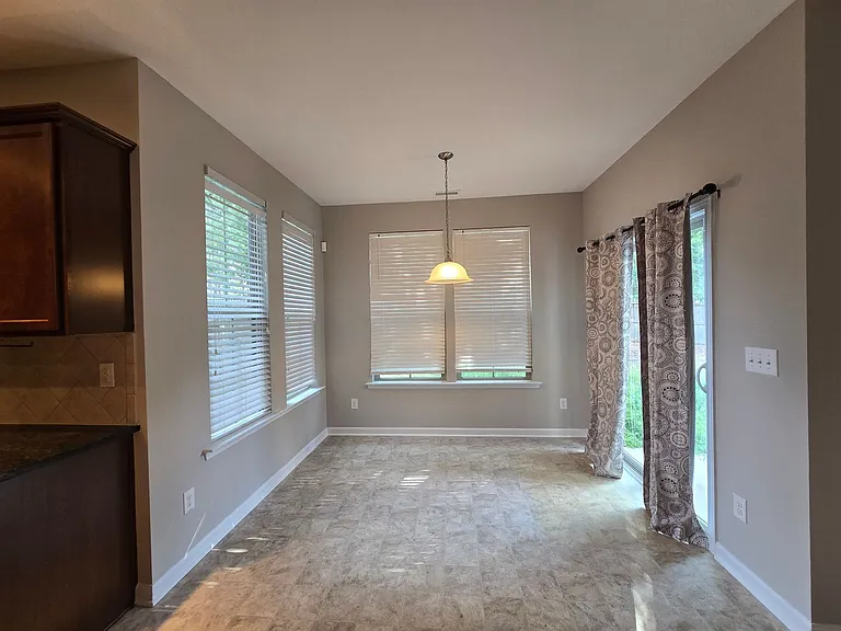 271 River Oak St — Photo 16