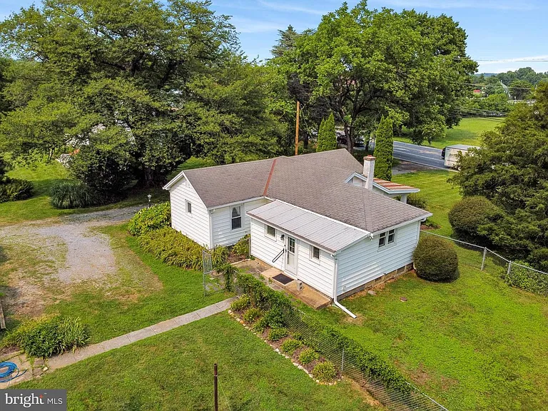 40 Reeceville Rd — Photo 32
