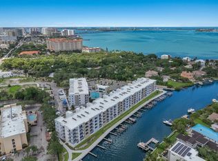 1709 Tamiami Trl #509, Sarasota, FL 34234