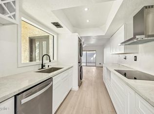 5138 E Holly St, Phoenix, AZ 85008