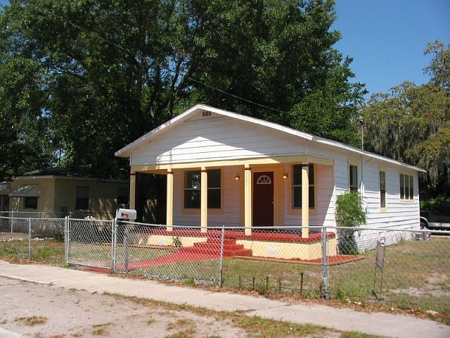 1st image of 3601 N 18th St