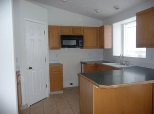2718 Manchester Dr, Caldwell, ID 83605