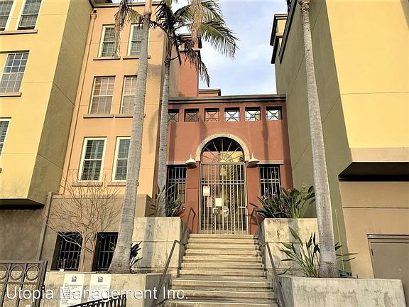 2nd image of 1270F Cleveland Ave #247