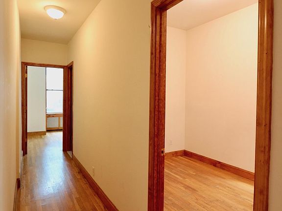 5th image of 167 W 80th St APT 2C