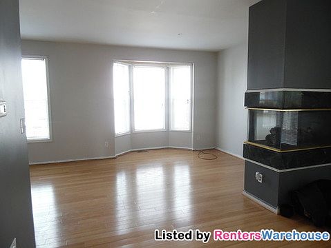 4th image of 1755 Wood Carriage Way