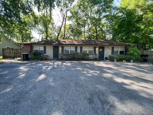 5925 SW 10th Ln APT A, Gainesville, FL 32607