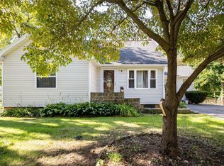 135 Elmgrove Rd, Rochester, NY 14626