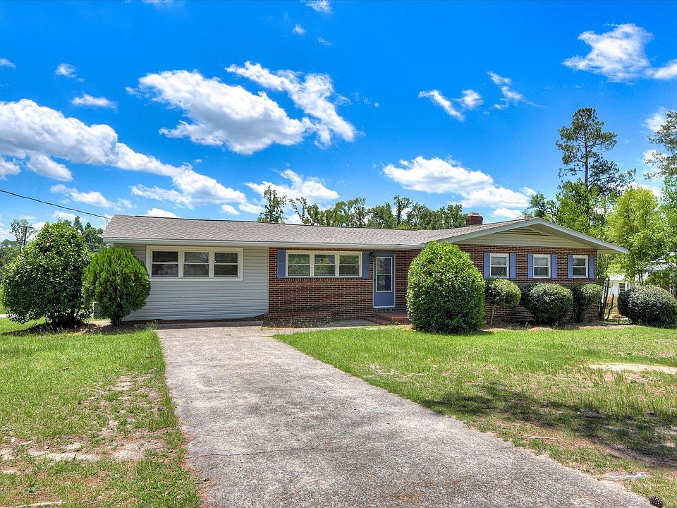 1st image of 725 River View Dr