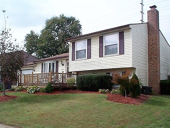 2nd image of 2283 Topaz Dr