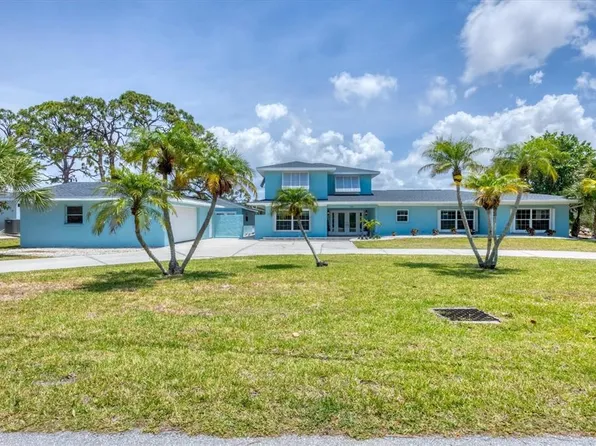 2100 Oyster Creek Dr, Englewood, FL 34224