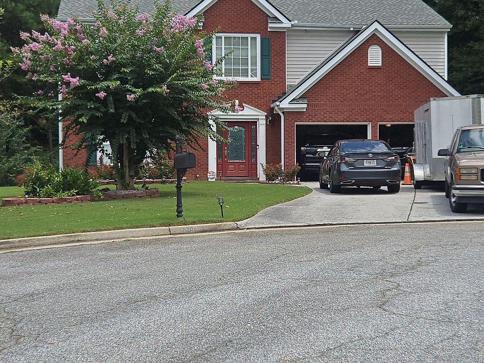 1st image of 2306 Greenside Dr