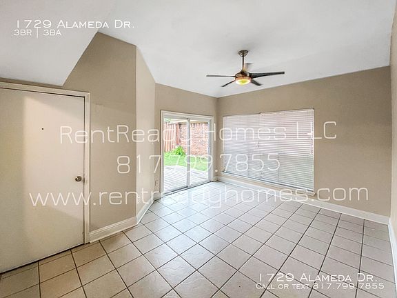 3rd image of 1729 Alameda Dr