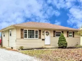 1283 Barcelona Dr, Akron, OH 44313