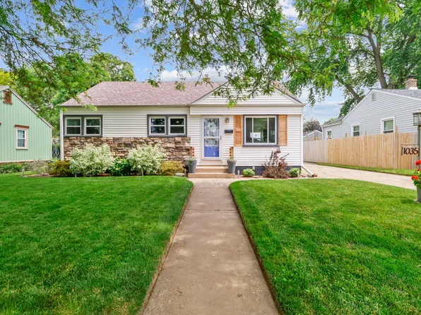 1035 State St, Hobart, IN 46342