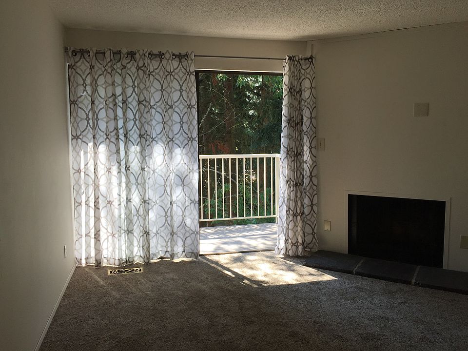 1st image of 9900 NE 124th St APT 1308