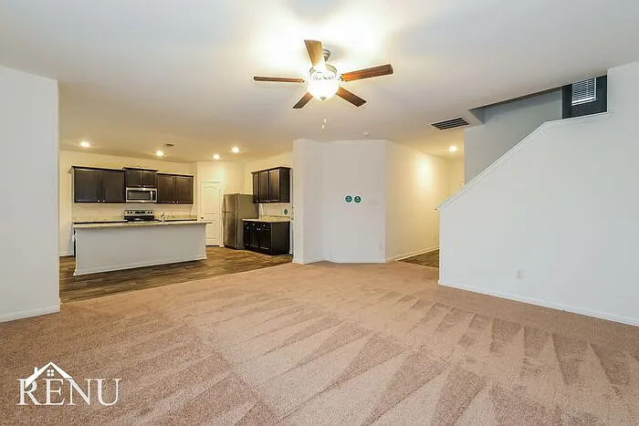 153 Scarborough Bnd — Photo 7