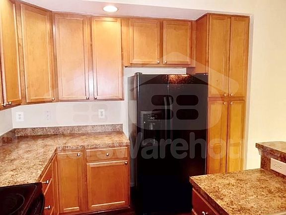 5th image of 1612 Hardwick Ct #A