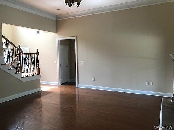 3rd image of 1154 Laurel Brook Ln