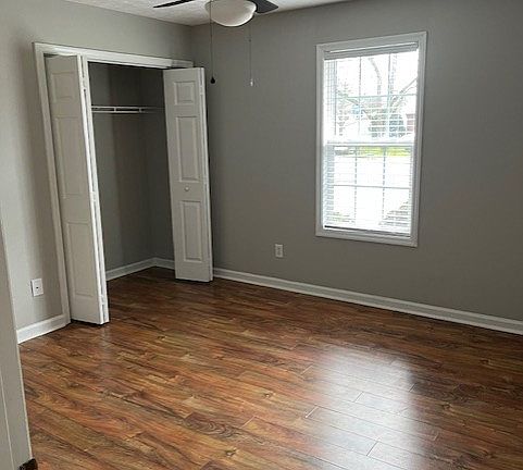 3rd image of 164 N Burson Ave Unit 2