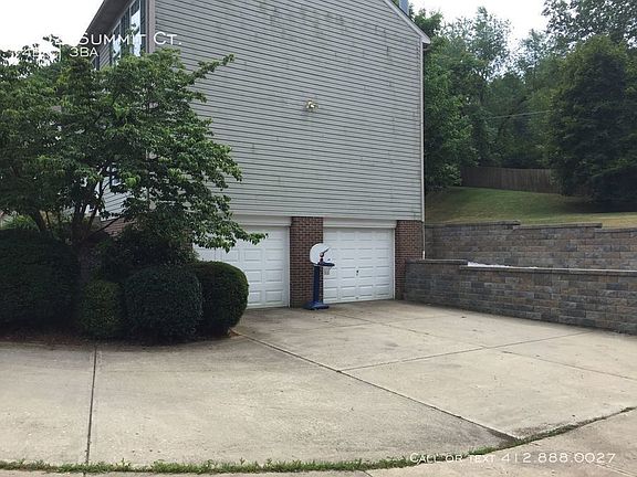 2nd image of 402 Summit Ct
