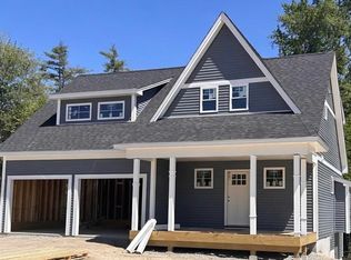 8-8 Coyote Ct, Barrington, NH 03825
