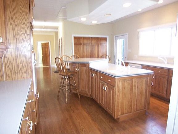 5th image of 2029 Rosebrook Dr