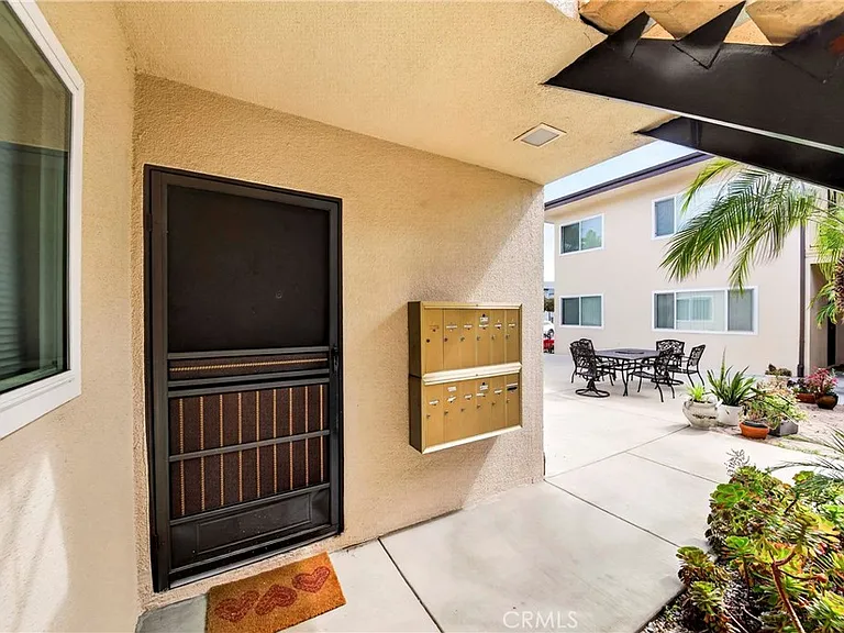 5326 Lorna St #A — Photo 1