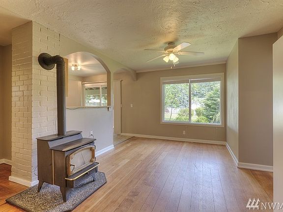 3rd image of 29523 188th Ave SE