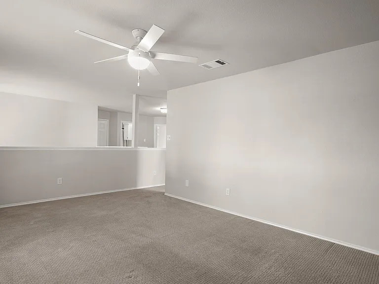 17841 Park Valley Dr — Photo 11